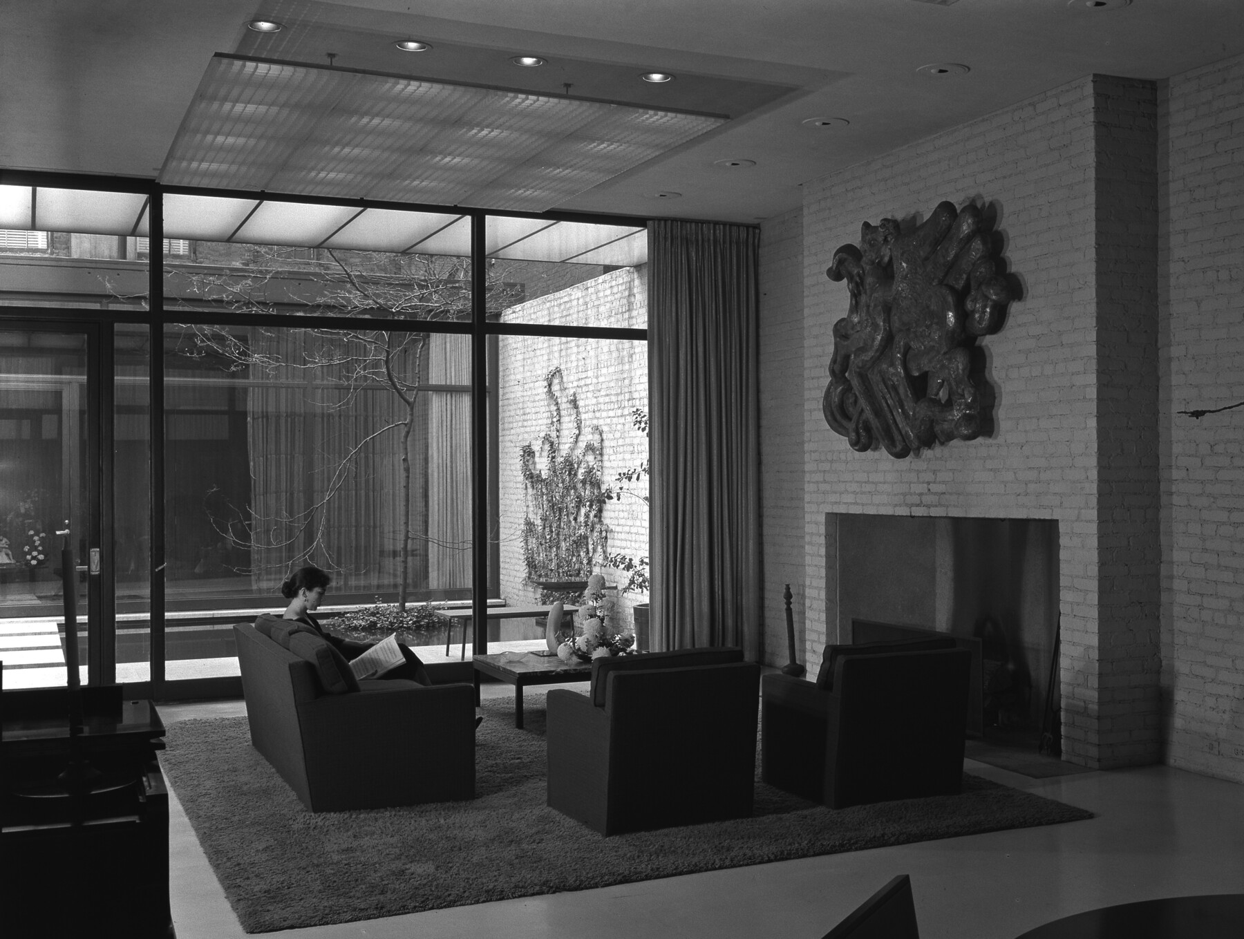 Intérieur de la Rockefeller Guest House, Philip Johnson (architecte), 1950.